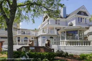 Propiedad en alquiler con 3 habitaciones y 3.5 baños en Keyport