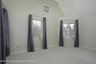 Propiedad en alquiler con 3 habitaciones y 3.5 baños en Keyport