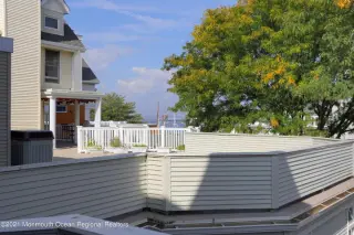 Propiedad en alquiler con 3 habitaciones y 3.5 baños en Keyport