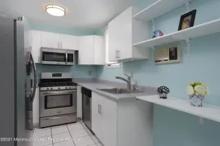 Propiedad en alquiler con 3 habitaciones y 3.5 baños en Keyport
