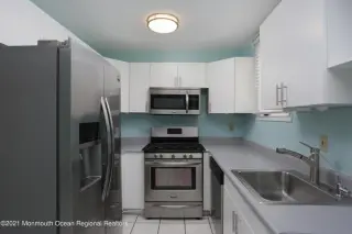 Propiedad en alquiler con 3 habitaciones y 3.5 baños en Keyport
