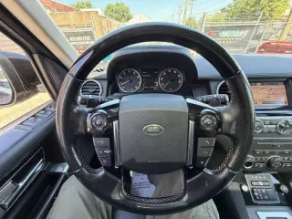 2016 Land Rover LR4 HSE LUX