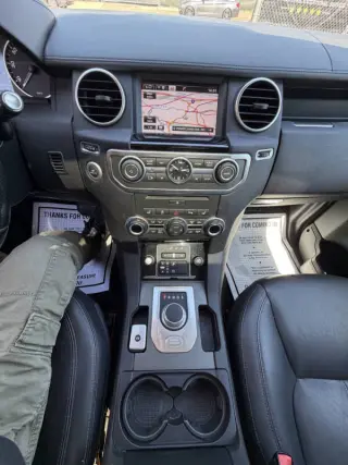 2016 Land Rover LR4 HSE LUX