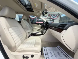 2013 Volkswagen Passat V6 SEL Premium