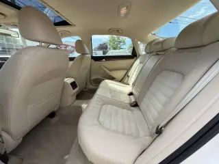 2013 Volkswagen Passat V6 SEL Premium