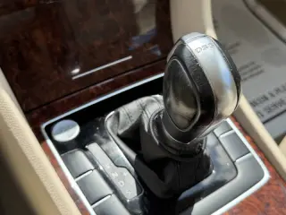 2013 Volkswagen Passat V6 SEL Premium