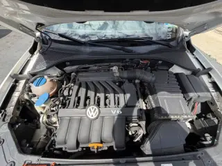 2013 Volkswagen Passat V6 SEL Premium