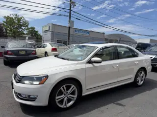 2013 Volkswagen Passat V6 SEL Premium