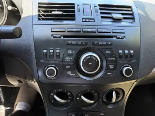 2012 Mazda MAZDA3 i Grand Touring