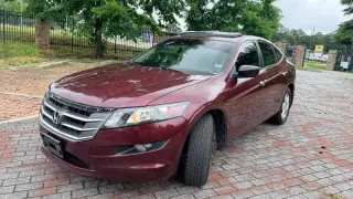 2012 Honda Crosstour EX V6