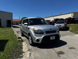 2012 Kia Soul +