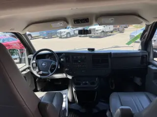 2012 GMC Savana LS 1500