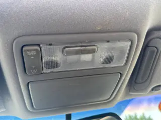 2004 Toyota Avalon XL