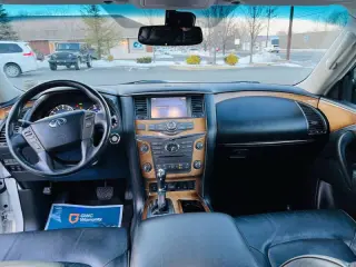 2014 Infiniti QX80