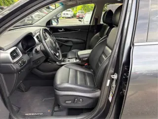2020 Kia Sorento EX V6