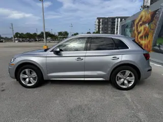 2019 Audi Q5 quattro Premium Plus 45 TFSI