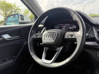 2019 Audi Q5 quattro Premium Plus 45 TFSI