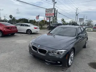 2018 BMW 3 Series 320i