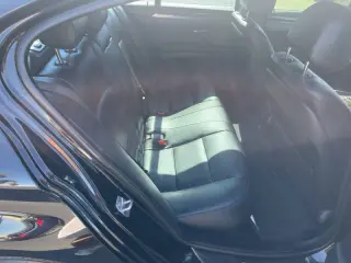 2016 BMW 5 Series 528i
