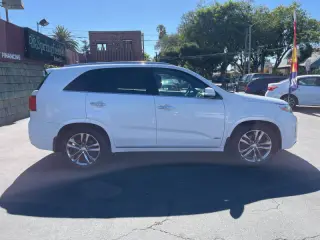 2014 Kia Sorento SX Limited