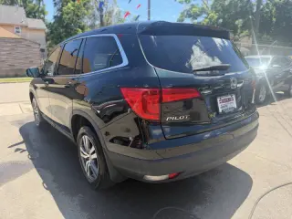 2017 Honda Pilot EX