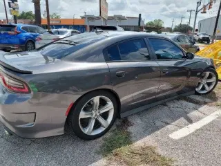 2017 Dodge Charger R/T
