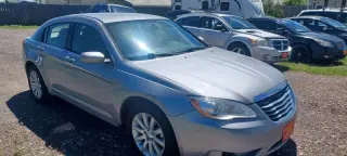 2013 Chrysler 200 Touring