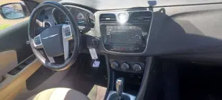 2013 Chrysler 200 Touring