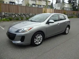 2013 Mazda MAZDA3 i Touring