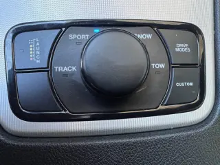 2020 Jeep Grand Cherokee Trackhawk