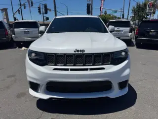 2020 Jeep Grand Cherokee Trackhawk