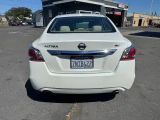 2015 Nissan Altima 2.5 SV