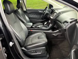 2017 Ford Edge Sport
