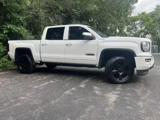 2018 GMC Sierra 1500 SLE