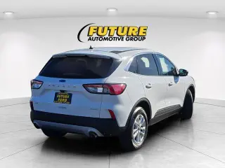 Ford Escape 2022 AWD SE 4dr SUV