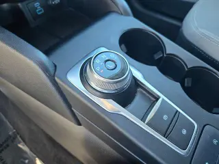 Ford Escape 2022 AWD SE 4dr SUV