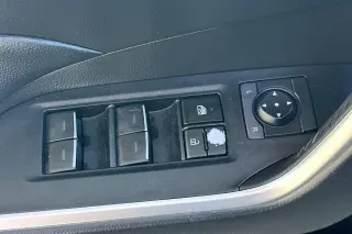 Toyota RAV4 2023 XLE Premium 4dr SUV
