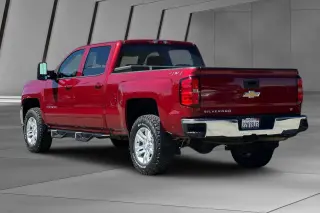 Chevrolet Silverado 1500 2018 4x4 LT 4dr Crew Cab 5.8 ft. SB