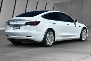 Tesla Model 3 2018 AWD Long Range 4dr Fastback