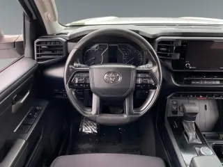 Toyota Tundra 2023 4x2 SR5 4dr CrewMax Cab Pickup SB