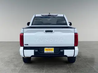 Toyota Tundra 2023 4x2 SR5 4dr CrewMax Cab Pickup SB