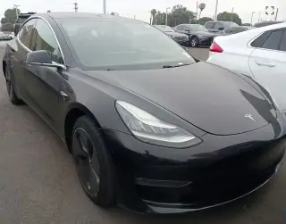 Tesla Model 3 2018 AWD Performance 4dr Fastback