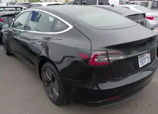 Tesla Model 3 2018 AWD Performance 4dr Fastback