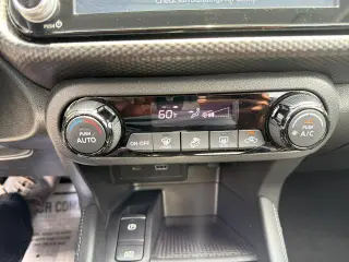 Nissan Kicks 2021 SV 4dr Crossover