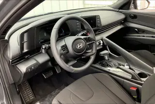 Hyundai ELANTRA 2025 SEL Sport 4dr Sedan