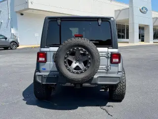 Jeep Wrangler Unlimited 2018 4x4 Sport 4dr SUV (midyear release)