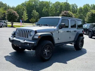Jeep Wrangler Unlimited 2018 4x4 Sport 4dr SUV (midyear release)