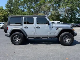 Jeep Wrangler Unlimited 2018 4x4 Sport 4dr SUV (midyear release)