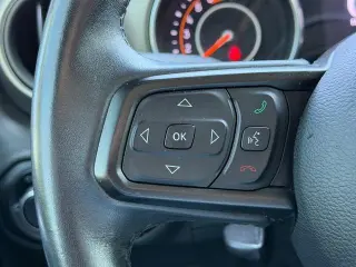 Jeep Wrangler Unlimited 2018 4x4 Sport 4dr SUV (midyear release)