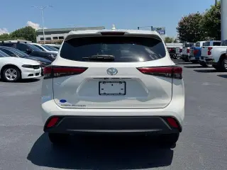 Toyota Highlander 2021 L 4dr SUV